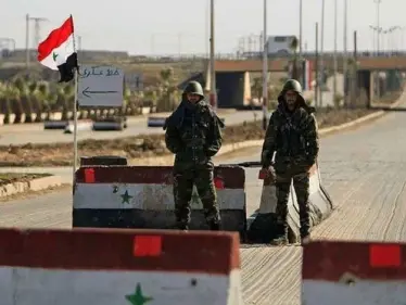 فراس الأسد يهاجم ابن عمه بشار.. ويكشف اسم دكتور علوي طالب أهالي درعا بإطلاق سراحه خلال مفاوضاتهم - وكالة ستيب نيوز