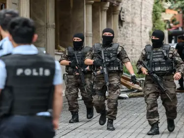 الأمن التركي يقبض على امرأة فرنسية "داعشية" حاولت الوصول للسفارة الفرنسية بأنقرة - وكالة ستيب نيوز