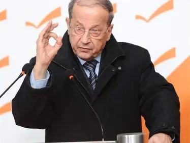 "كلمته المدوية" أثارت غضب الرئيس اللبناني.. عون يفتح النار على بري بسبب الحريري - وكالة ستيب نيوز