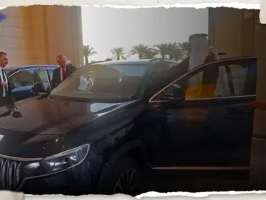 شاهد|| فور وصوله الدوحة.. أردوغان يهدي أمير قطر سيارة "توغ" والأخير يطلعه على أمر - وكالة ستيب نيوز