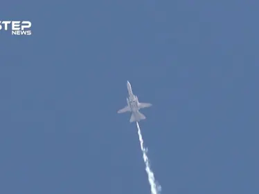 غارات جوية مكثّفة للطيران الروسي على مدينة كفرزيتا بريف حماة الشمالي - وكالة ستيب نيوز