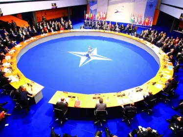 حلف الناتو يجتمع ويخرج باتفاف كامل بين أعضائه حول روسيا - وكالة ستيب نيوز