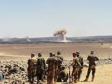 قوّات الأسد تتقدّم ببادية السويداء، وداعش ينهار عقب انسحاب عناصره لريف حمص!! - وكالة ستيب نيوز