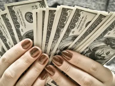 الليرة التركية تصعد بشكلٍ مفاجئ أمام الدولار الأمريكي - وكالة ستيب نيوز