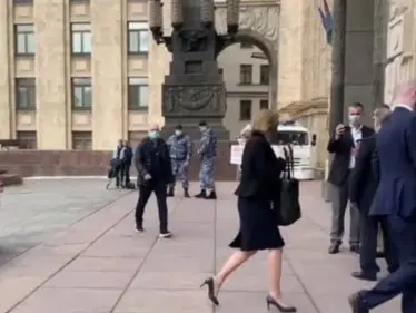 الخارجية الروسية تستدعي السفيرة البريطانية لدى موسكو.. إليك التفاصيل - وكالة ستيب نيوز