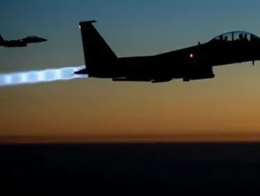 طيران التحالف يرتكب مجزرة بحق عدد من المدنيين بينهم أطفال في مخيم الباغوز!! - وكالة ستيب نيوز