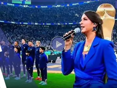 بالفيديو|| مغنية عربية أدت النشيد الفرنسي في نهائي المونديال تثير الجدل وتعلق على اللحظات 