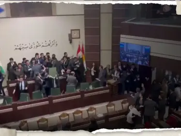 شاهد|| صراخ ولكمات بين نواب عراقيين.. عراك شديد تفجر داخل أروقة البرلمان - وكالة ستيب نيوز