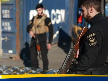 قادمة من دولة أجنبية.. الداخلية السورية تضبط شحنة ضخمة من الكوكايين في ميناء اللاذقية - وكالة ستيب نيوز