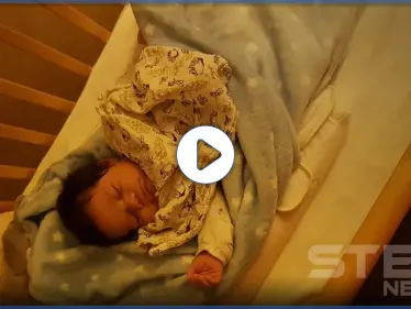 بالفيديو|| كاميرا مراقبة تلتقط لحظات ظهور شبح بجانب طفل رضيع - وكالة ستيب نيوز