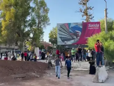 اتفاق جديد بين أهالي درعا والنظام السوري برعاية روسية وأولى قوافل التهجير تنطلق للشمال السوري (فيديو) - وكالة ستيب نيوز