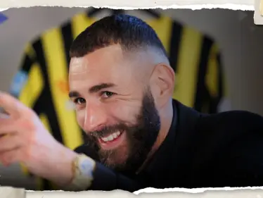 بث مباشر|| حفل تقديم كريم بنزيما لجماهير اتحاد جدة السعودي - وكالة ستيب نيوز