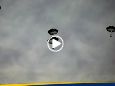 لأول مرة منذ بداية الحرب.. الولايات المتحدة تنفذ عملية إسقاط جوي للمساعدات على غزة - وكالة ستيب نيوز