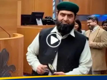 إمام يرتل آيات قرآنية في برلمان بلجيكا وإسرائيل تغضب من آية محددة - وكالة ستيب نيوز