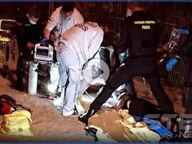 بالفيديو|| لحظات مؤلمة من طعن سيدتان مسلمتان بجوار برج إيفل وخوف الأطفال - وكالة ستيب نيوز