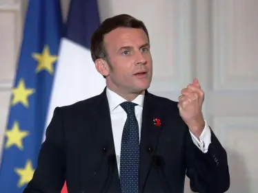 عقب الانقلاب.. احتجاجات واشتباكات في السودان وماكرون يعلق ويدعو لأمر عاجل - وكالة ستيب نيوز