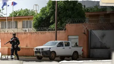 سفير فرنسا محاصر في نيامي.. وباريس على موقفها