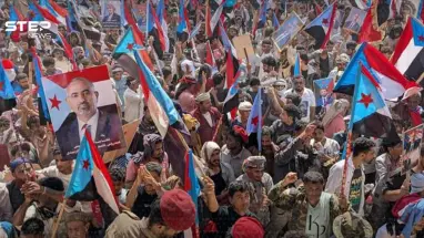 مسيرات بالألاف دعمًا للمجلس الانتقالي الجنوبي في عدن