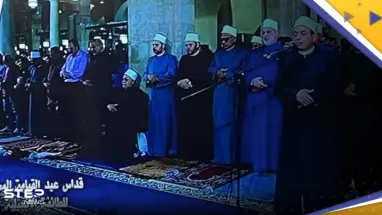 قداس مع صلاة التراويح.. خطأ على شاشة تلفزيون مصري يثير "السخرية" والقناة توقف المخرج عن العمل