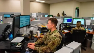 واشنطن تطلب إعداد «بنك أهداف» داخل إيران