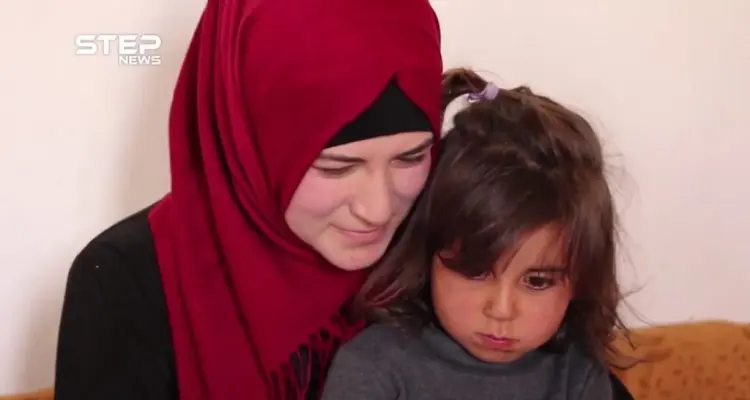 ولاء الأسعد فتاة صماء استطاعت التغلب على إعاقتها بالرسم: أخبار