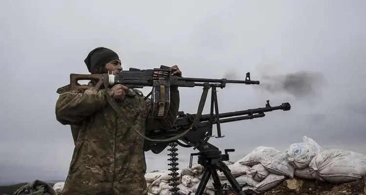 تصاعد حدّة المواجهات بعفرين، وانقسامات بين الفصائل عسكريًا وسياسيًا!!: أخبار