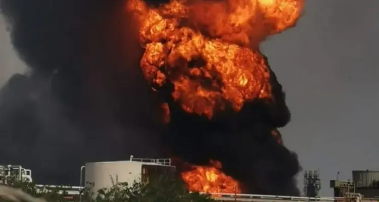 حريق هائل في مصفاة طهران وسحب الدخان تغطي المكان (عاجل): أخبار