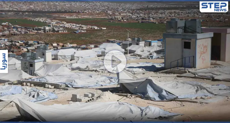 سبّبت أضراراً في 30 مخيمًا.. عاصفة تجتاح مخيمات النازحين بريف إدلب الشمالي (فيديو): أخبار