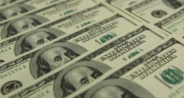 أرقام قياسية جديدة بالانهيار لـ"الليرة السورية واللبنانية": أخبار