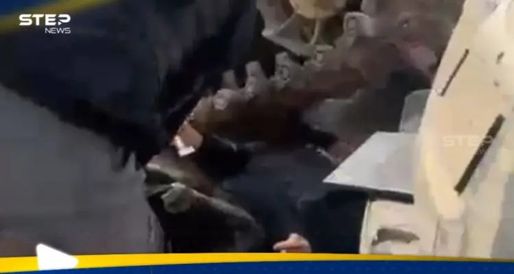 بالفيديو|| دبابة سورية تدهس صحفيا على الهواء أثناء تغطية تطورات حلب