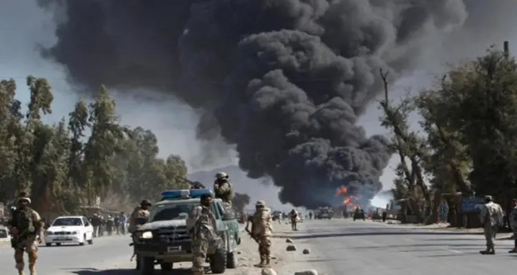 قتلى بتفجير عبوة ناسفة في العاصمة الأفغانية كابول و"طالبان" تختطف مسؤولة مع عائلتها: أخبار