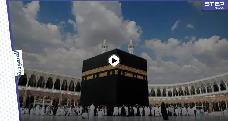 بالفيديو|| حقيقة ظهور يهود يطوفون حول الكعبة ويؤدون طقوساً غريبة ويهزون رؤوسهم ويلهثون: أخبار