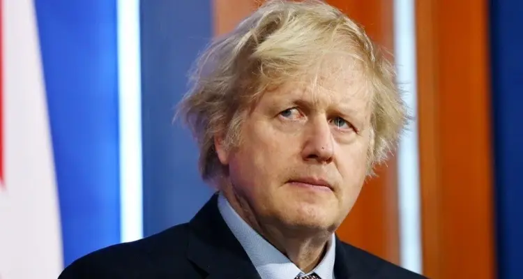 جونسون يعلن خطته الجديدة بشأن إجراءات كورونا في البلاد: أخبار