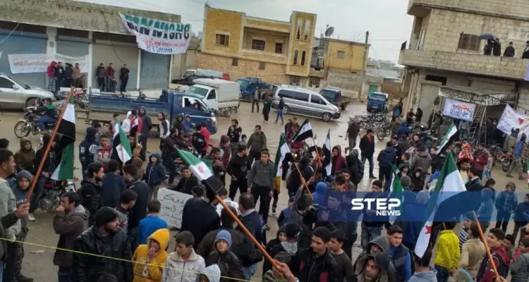 صور للمظاهرات في الشمال السوري بذكرى الثورة السورية الثامنة: أخبار