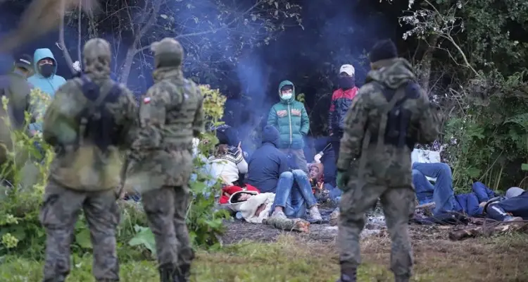 موسكو تُعقّب على أزمة الهجرة على حدود بيلاروسيا: أخبار