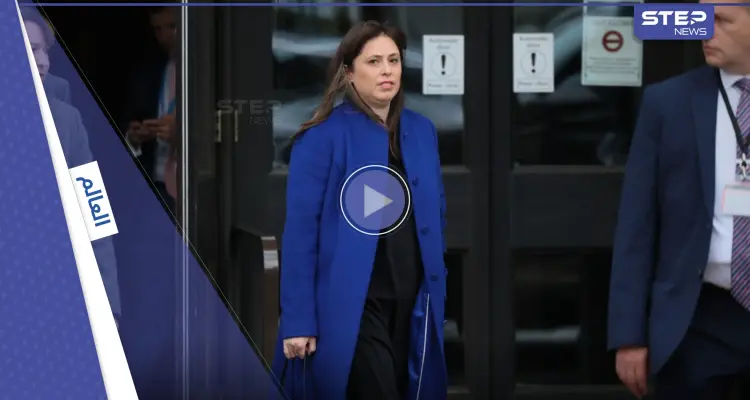 بالفيديو|| لحظة هروب سفيرة إسرائيل ببريطانيا تحت حراسة مشددة من إحدى الجامعات.. والإعلام العبري يعلق: أخبار