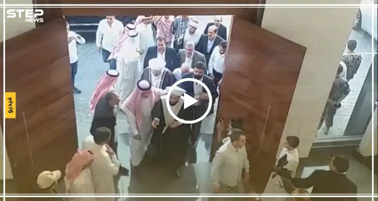 شاهد كيف يمدح مفتي النظام السوري "حسون" في مراسيم تنصيب "فرحان المرسومي" شيخاً: أخبار