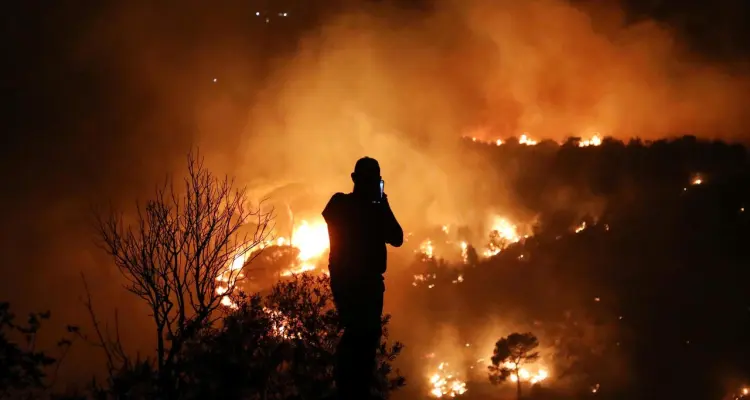 أردوغان يكشف عدد الطائرات القادمة من دول عدة للمساعدة في إخماد حرائق تركيا.. ويلمح للجهة الفاعلة: أخبار