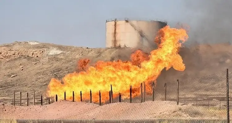 الحرائق تلتهم إيران بشكلٍ مفاجئ وآخرها بمنطقة نفطية بالأحواز: أخبار