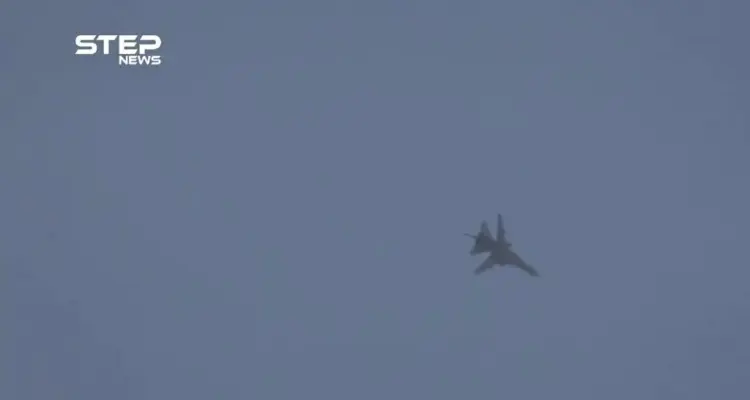 عدسة ستيب ترصد تحليقاً مكثفاً للطيران الحربي الروسي والنظامي في سماء ريف حماة الشمالي الغربي .: أخبار