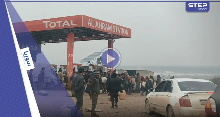 رحلة شاقة وطرق طويلة يسلكها سكان مخيمات أطمة بريف إدلب لتحصيل مادة المازوت: أخبار