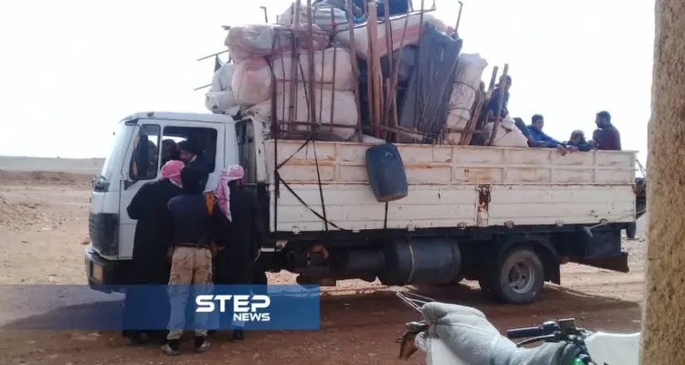 صور نزوح الأهالي من مخيم الركبان: أخبار