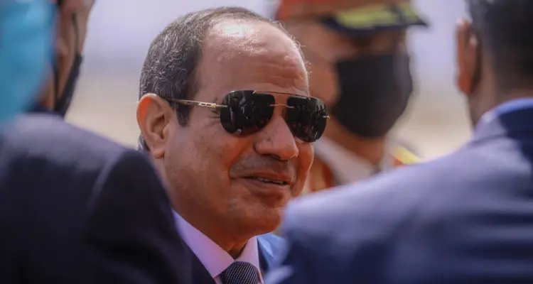 "إن تطلب الأمر سيتدخل الجيش".. السيسي يصدر قراراً حاسماً ويتوعد المتورطين: أخبار