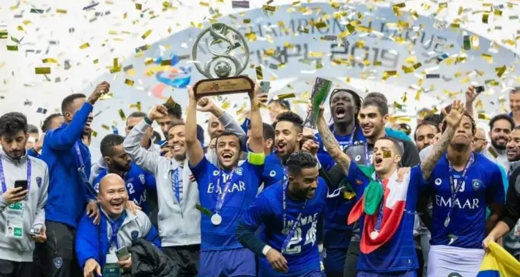 نادي الهلال السعودي بطلاً لدوري أبطال آسيا للمرة الرابعة ولاعب سعودي يسجّل رقماً قياسياً: أخبار