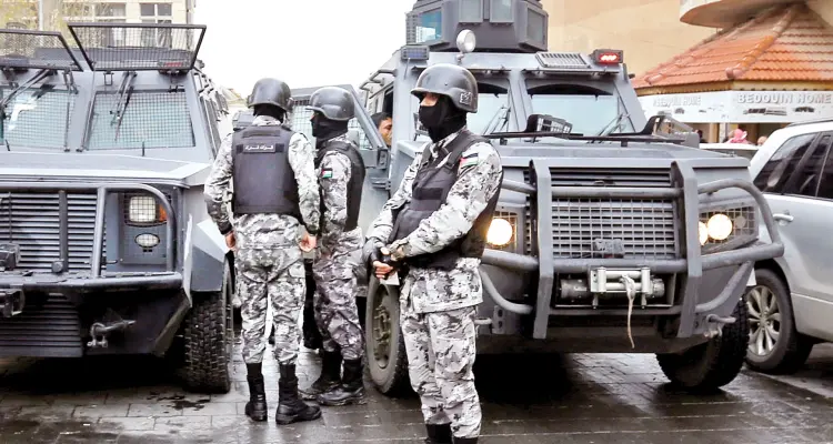 السلطات الأردنية تعتقل أشخاص مقربين من دائرة الملك ومصدر أمني يوضّح: أخبار