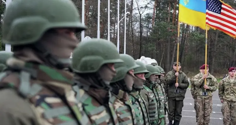 استعدادات الحرب.. واشنطن تبدأ نقل الأسلحة والذخائر إلى أوكرانيا: أخبار