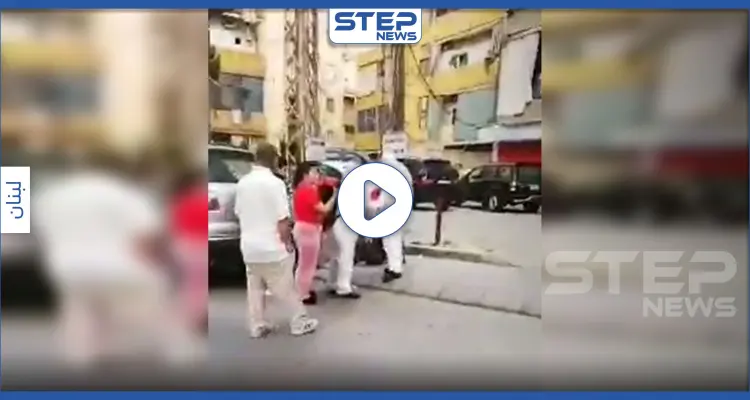بالفيديو|| مشاهد مرعبة لتساقط مصابي الكورونا وسط الشوارع اللبنانية.. وصراخ المسعفين عليهم: أخبار