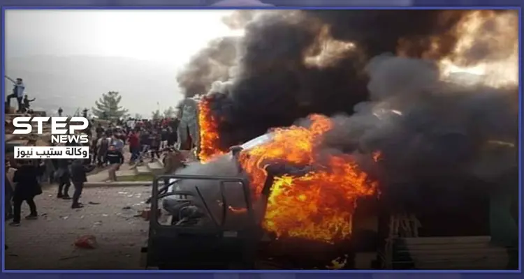 أهالي قرية الحصان يحرقون مبنى لـ"قسد" غربي دير الزور ويطردون الأسايش من المنطقة.. والتفاصيل: أخبار