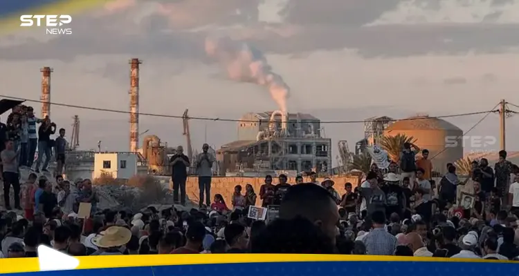 تسرّب غازات سامة من المجمع الكيميائي يثير ذعر الأهالي وتجدد الاحتجاجات المطالبة بإغلاقه