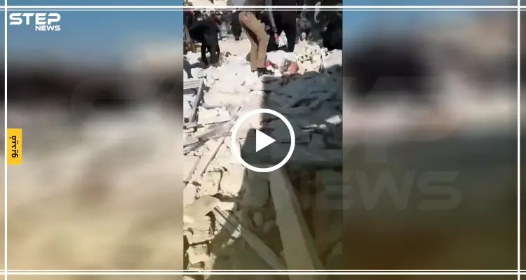 فيديو|| البارجات الروسية تقصف مخيمات النزوح قرب الحدود التركية.. والطيران يوقع مجزرة بسراقب: أخبار